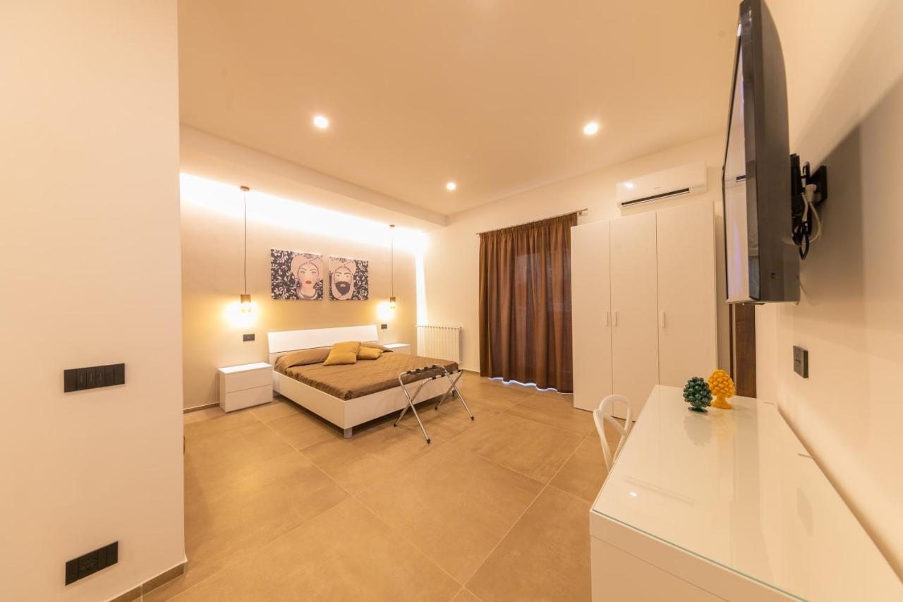 I Mori Apartments 체팔루 외부 사진